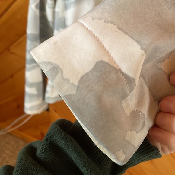 North face jacket - Picture 3 of 4